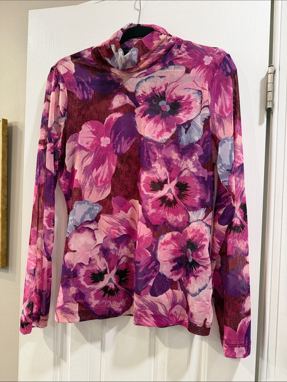 White House Black Market Pink &Purple Floral Mesh Turtleneck Top Like New Size M
